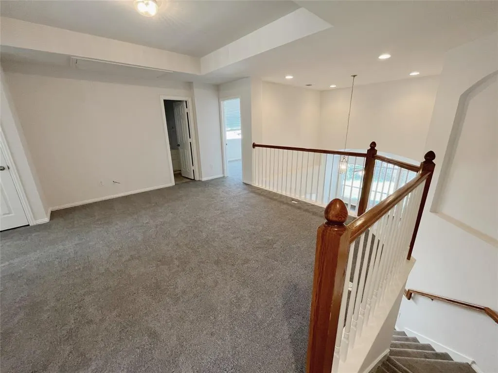 1632 Pleasant Valley Lane
