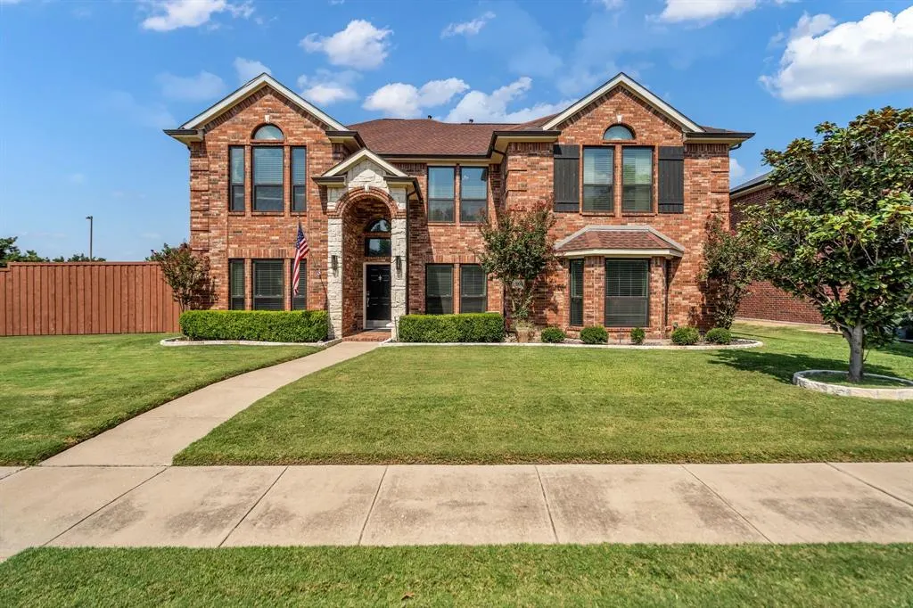 1303 Grapevine Drive