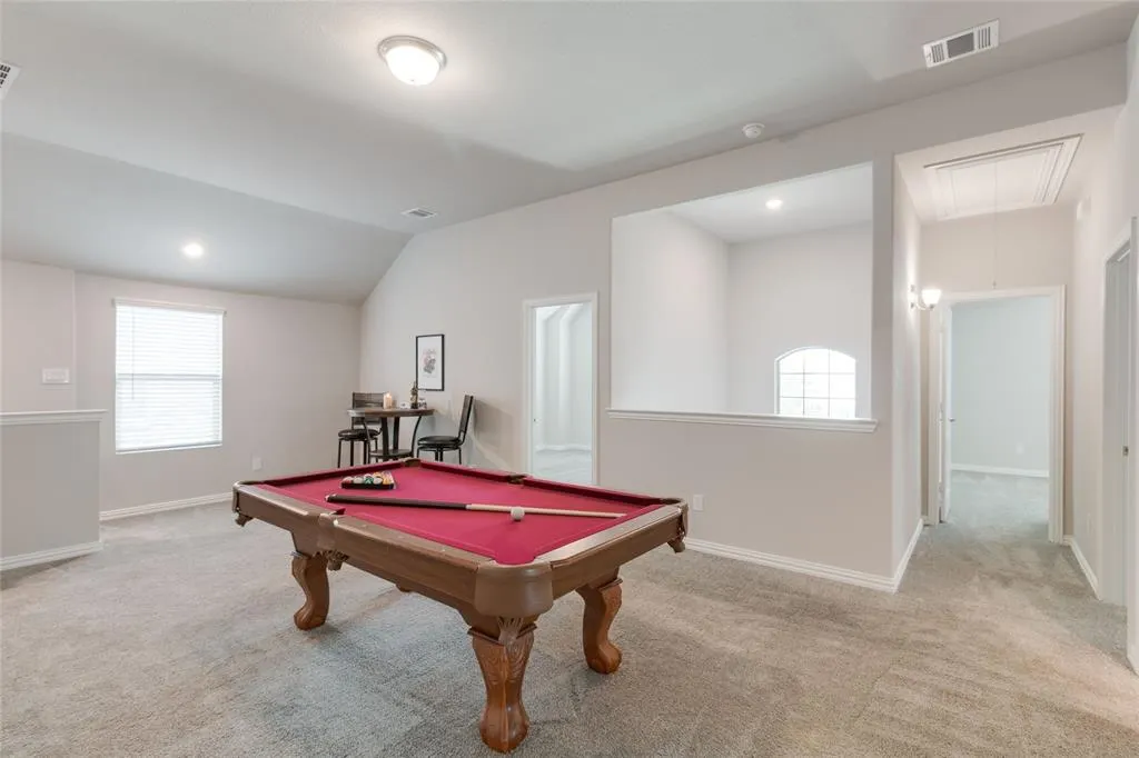 1616 Berry Ridge Trail