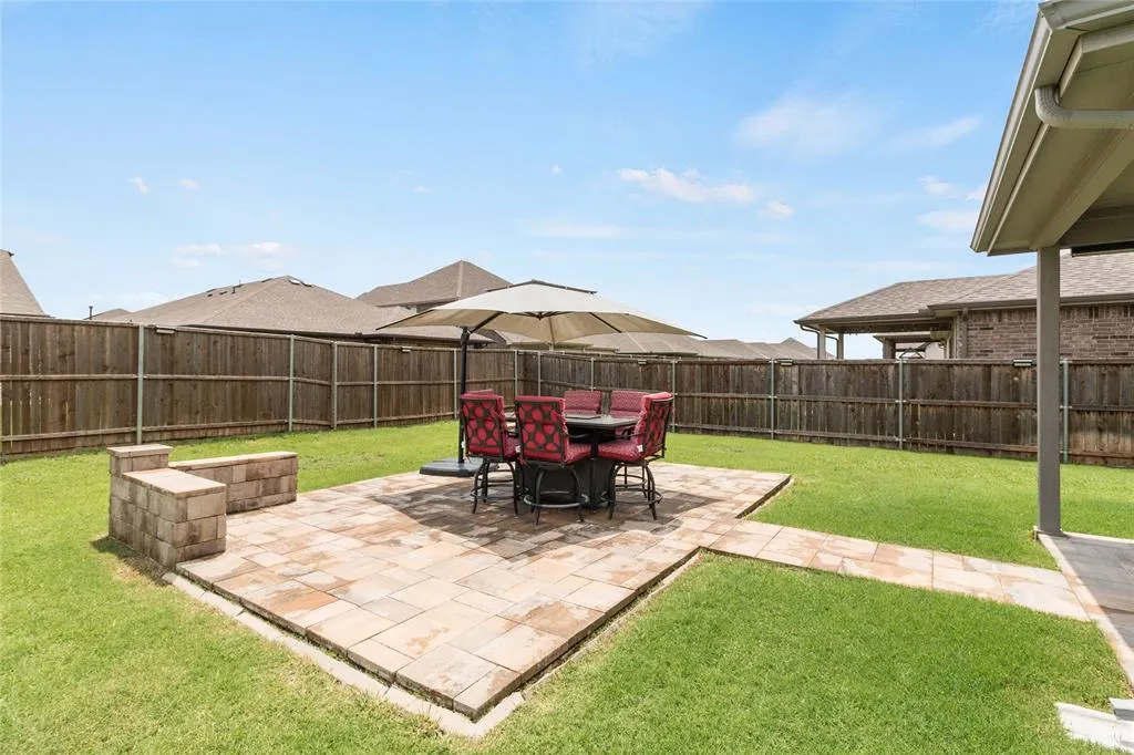 1616 Berry Ridge Trail