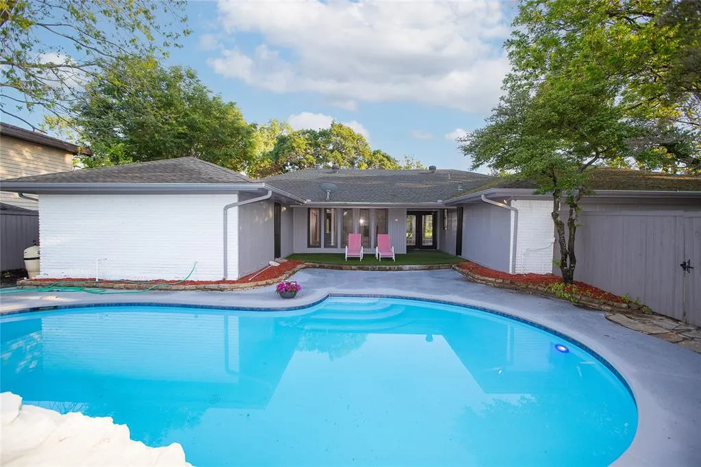 2509 Skiles Drive
