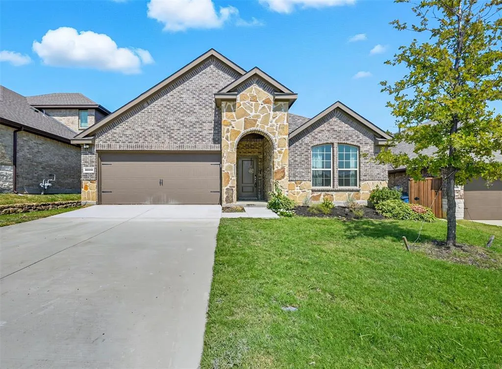 3000 Llano Road