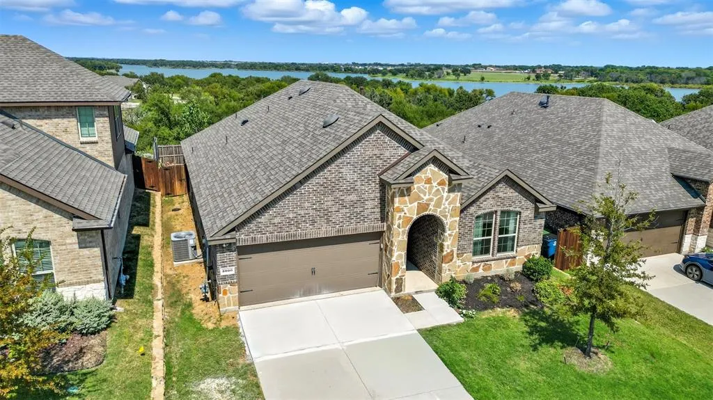 3000 Llano Road
