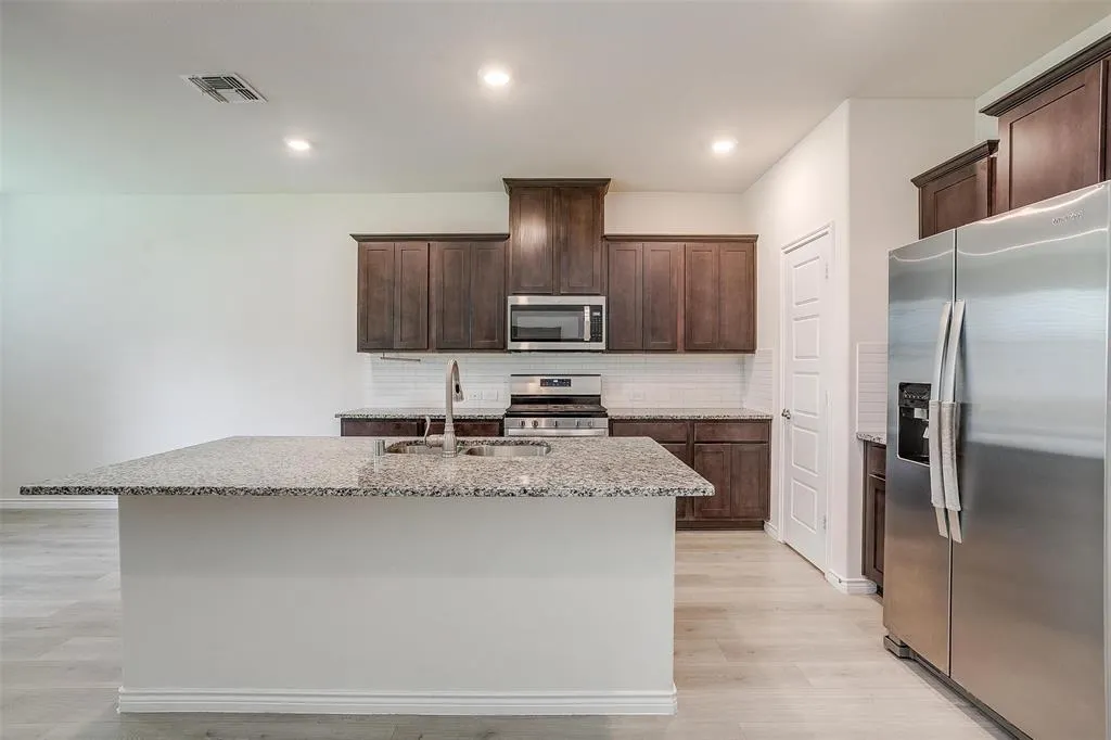 3008 Lampasas Lane