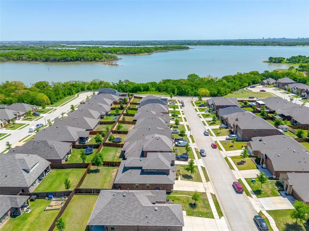 3008 Lampasas Lane
