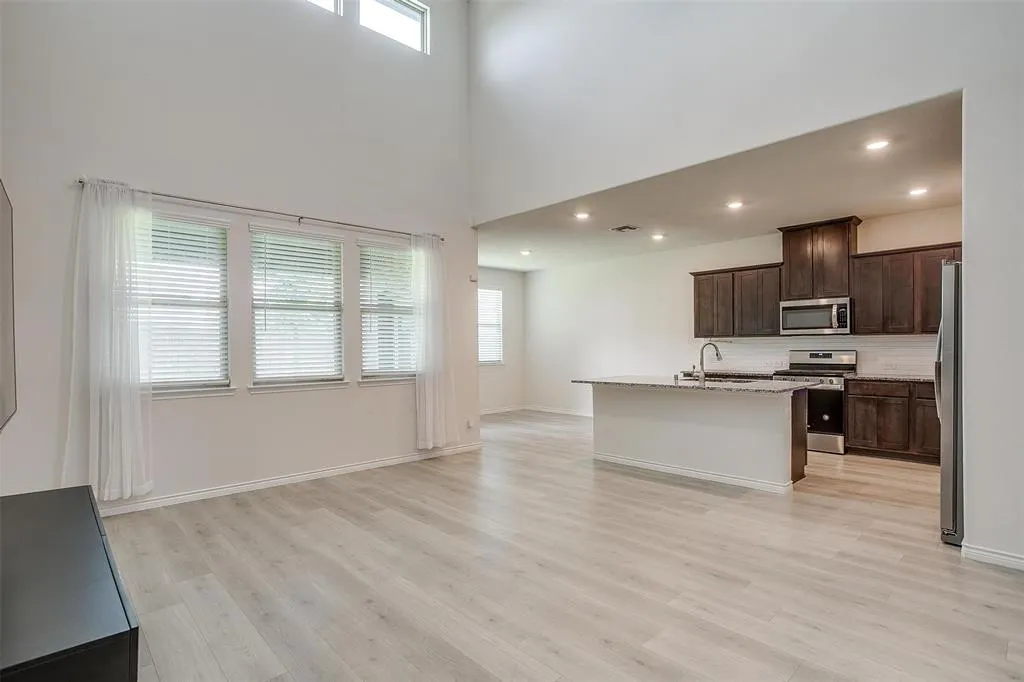 3008 Lampasas Lane