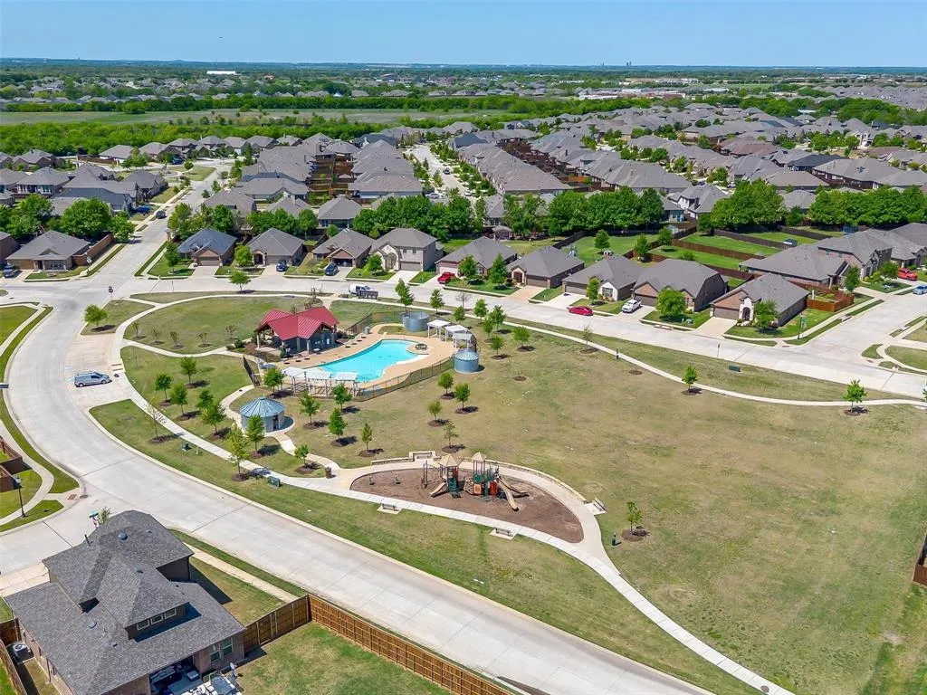 3008 Lampasas Lane