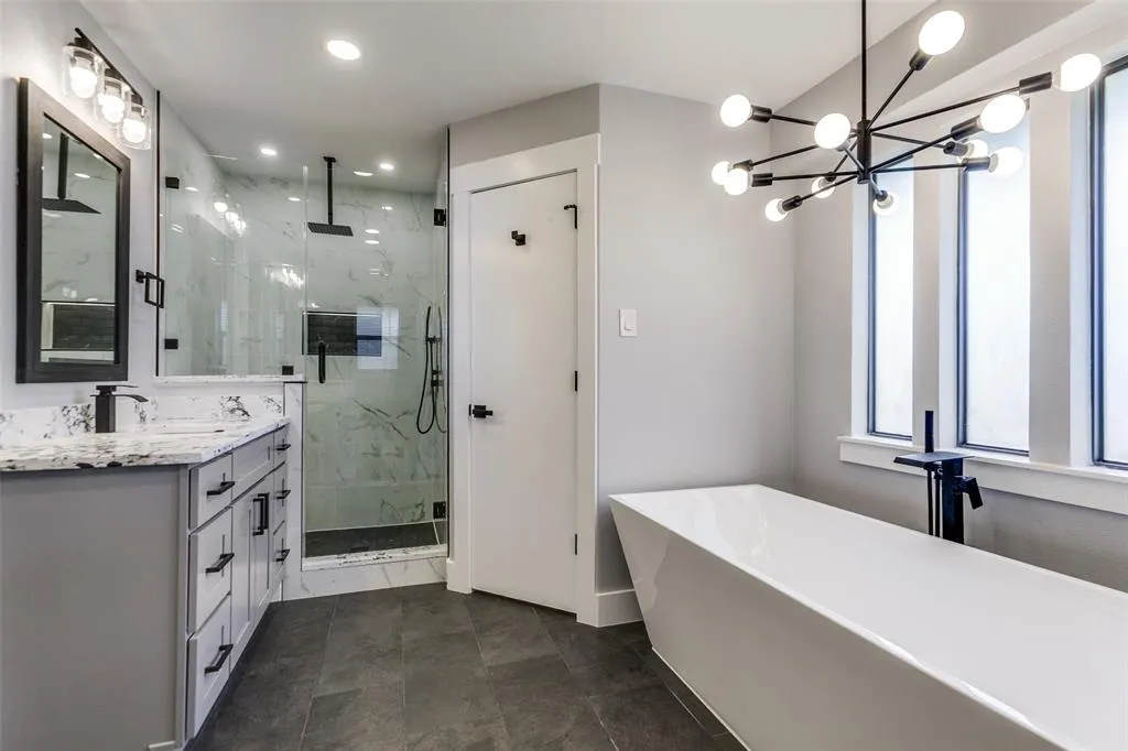 1115 E Spring Valley Road