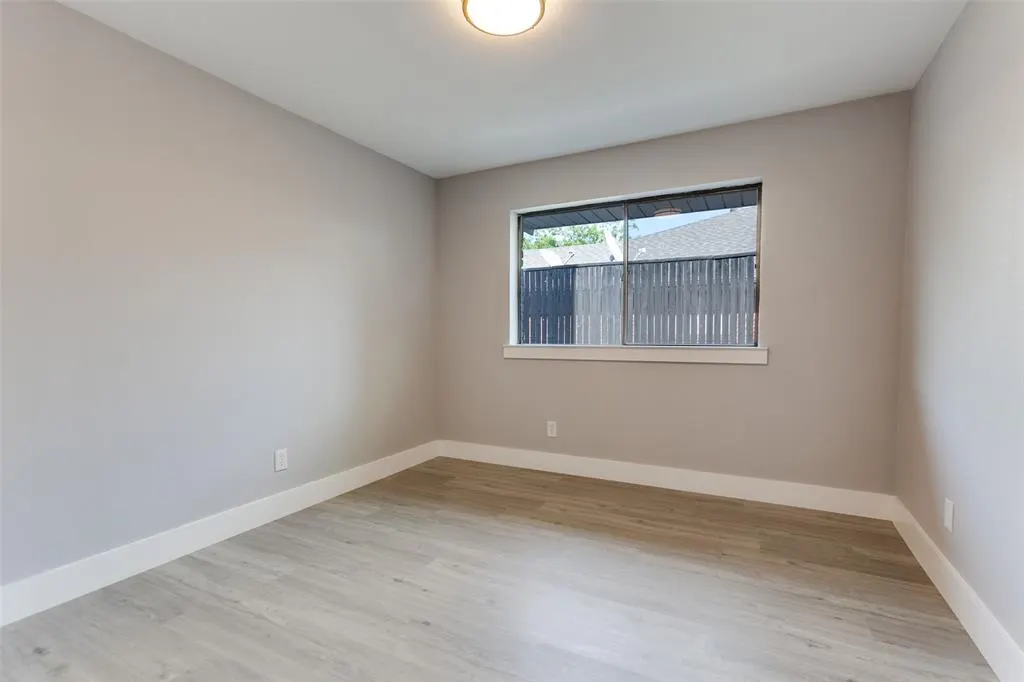 1115 E Spring Valley Road