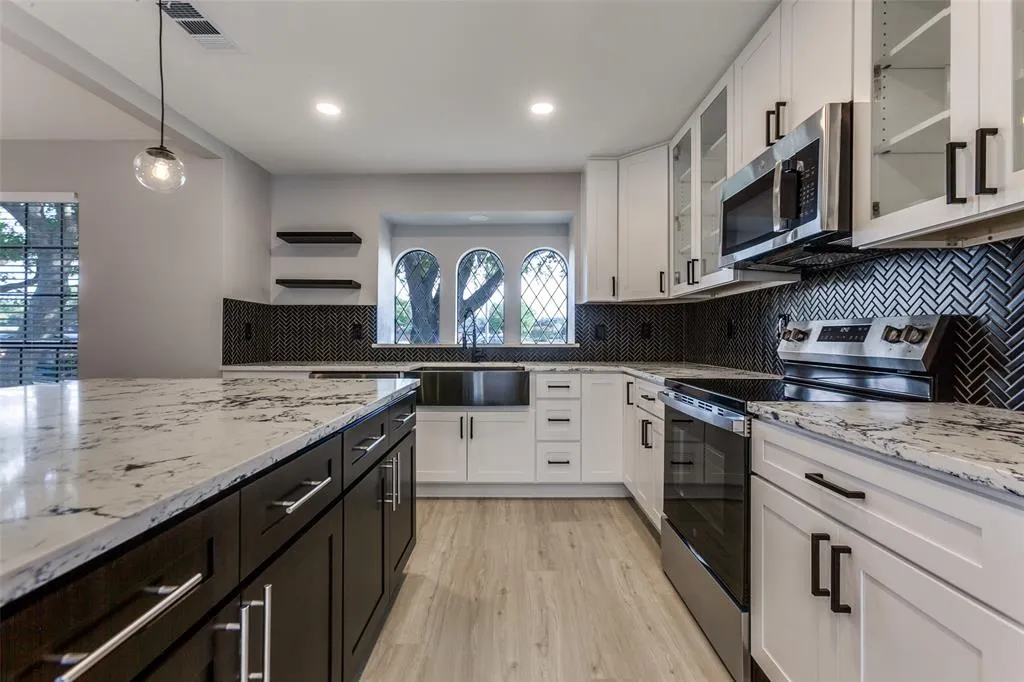 1115 E Spring Valley Road