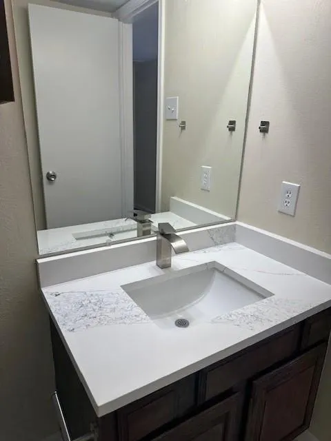 2505 Wedglea, #123