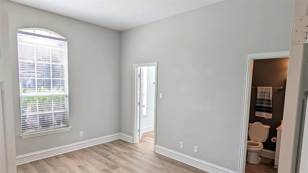 4221 Crestfield Drive