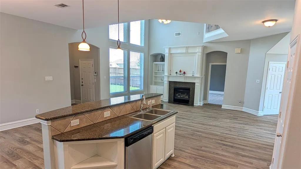 4221 Crestfield Drive