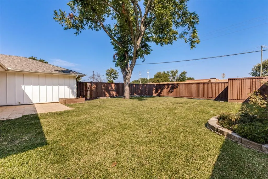 3909 Saddlehead Drive