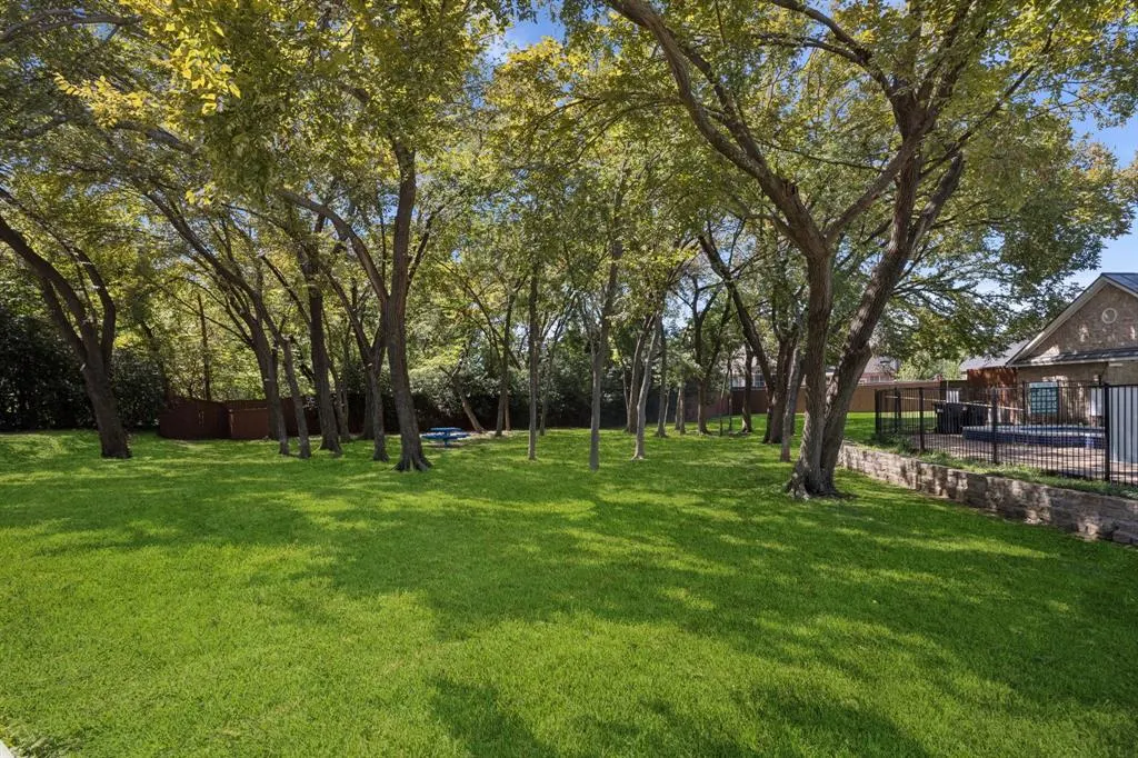 2417 Mesa Oak Trail