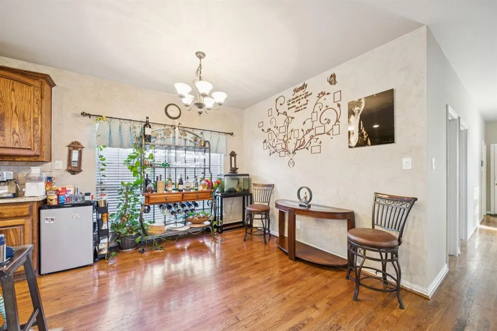 2417 Mesa Oak Trail