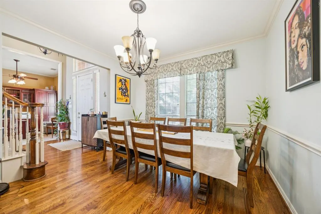 2417 Mesa Oak Trail