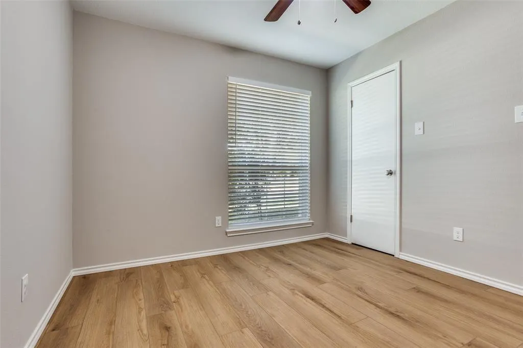 1016 Ledgemont Drive