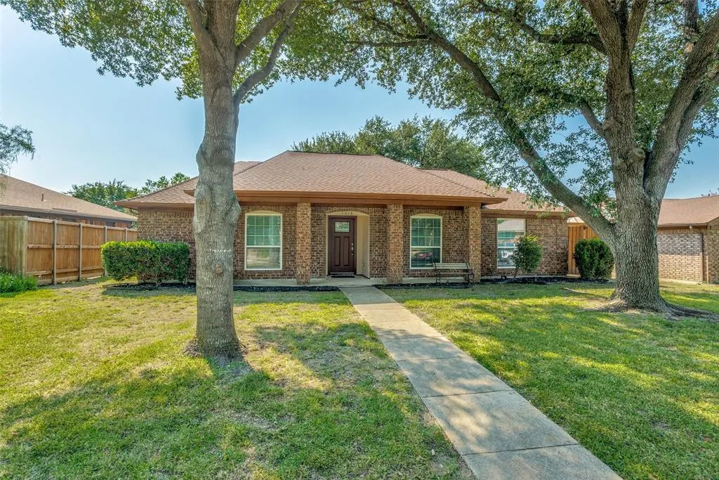 1016 Ledgemont Drive