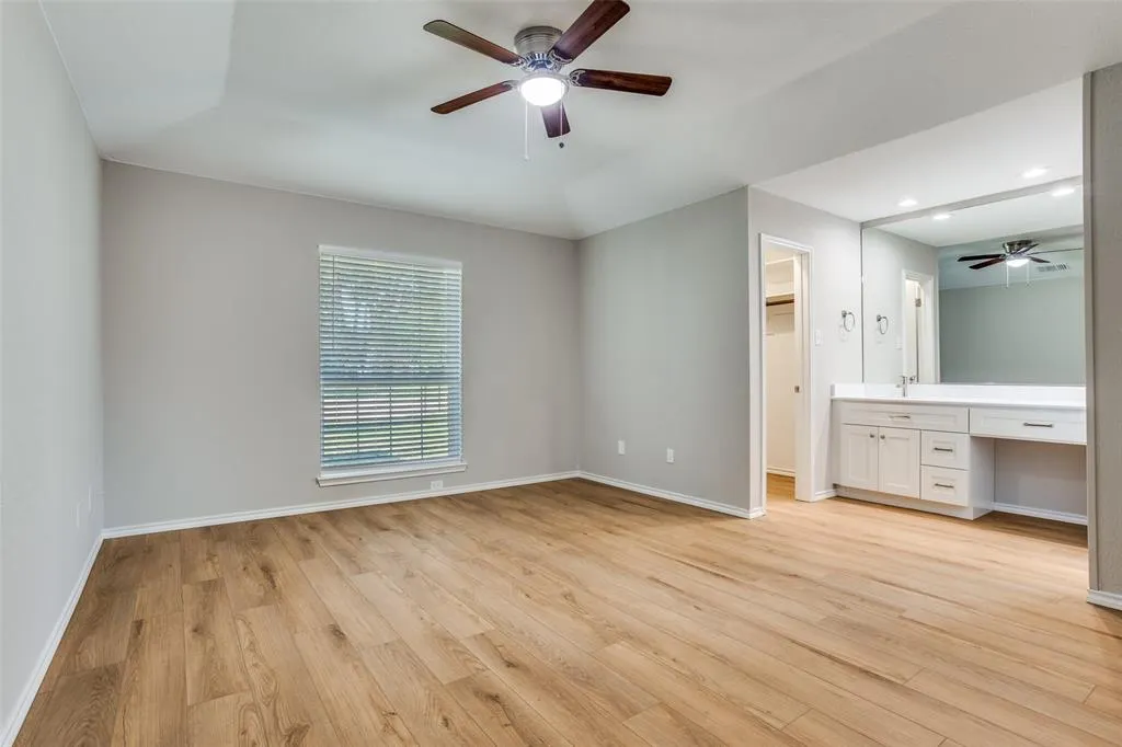 1016 Ledgemont Drive