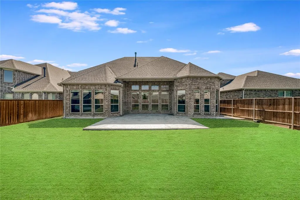 2205 Millwall Drive