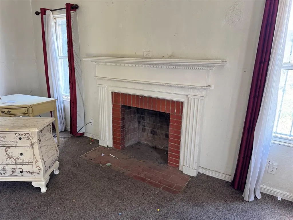 234 W Woodin Boulevard