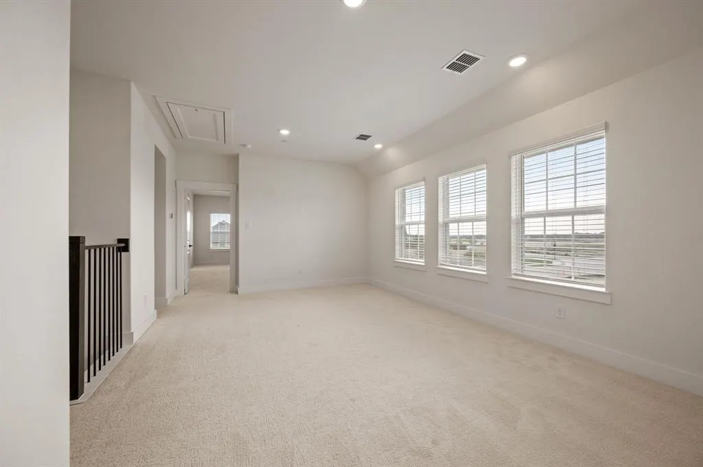 2536 Red Tailed Hawk Lane