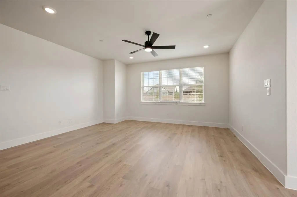 2536 Red Tailed Hawk Lane