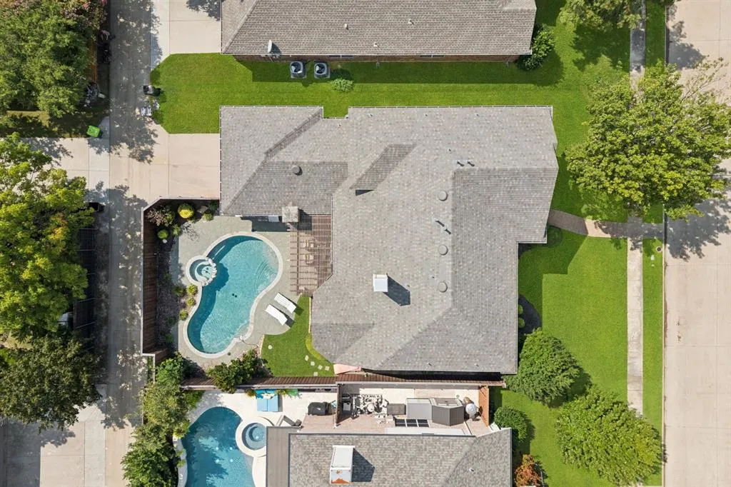 6420 Castlemere Drive