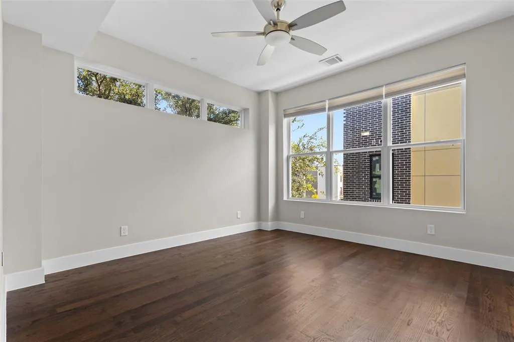 4514 Cabell Drive, #101