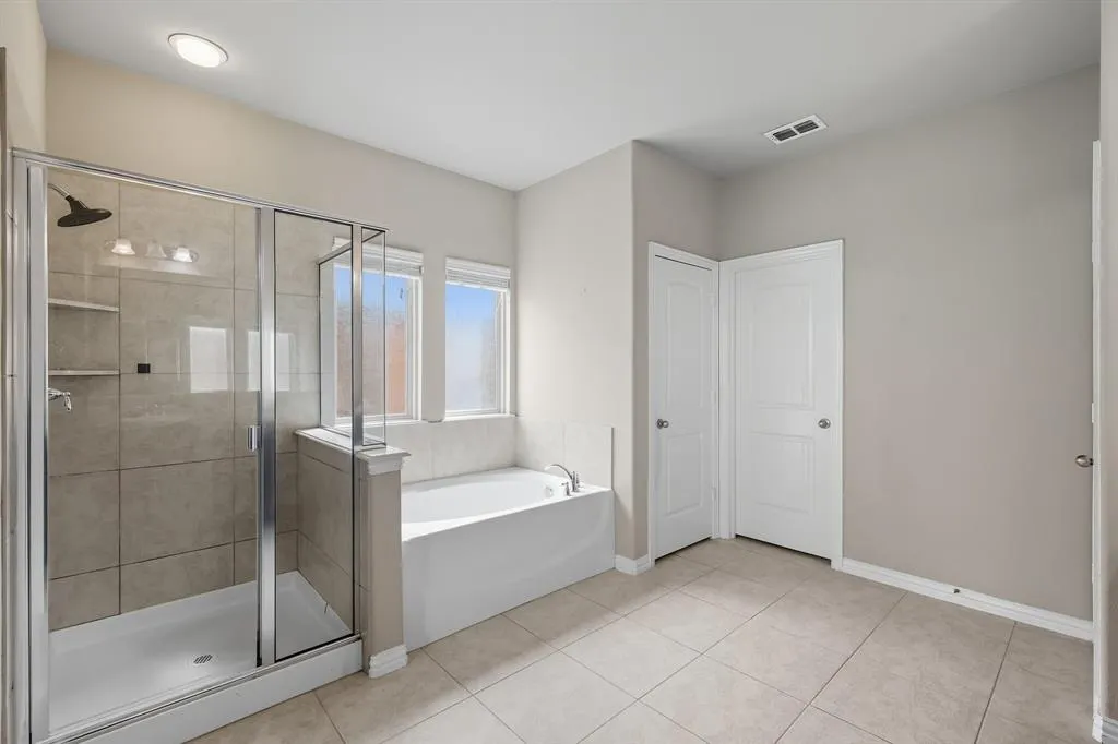 2509 Castle Creek Drive