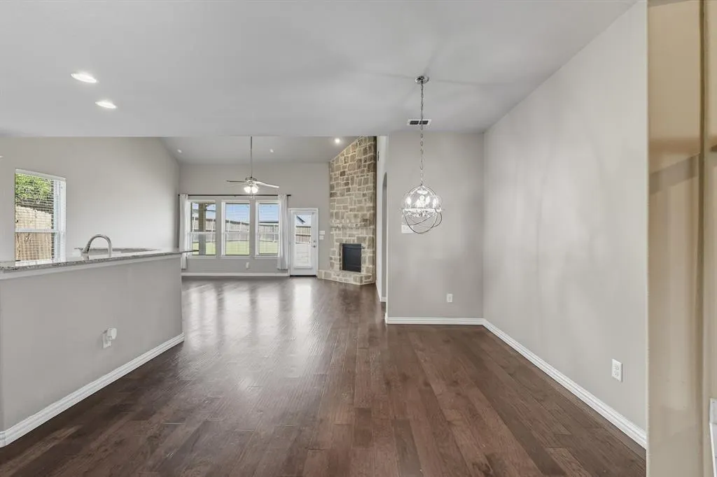 2509 Castle Creek Drive