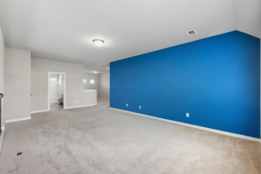 2509 Castle Creek Drive