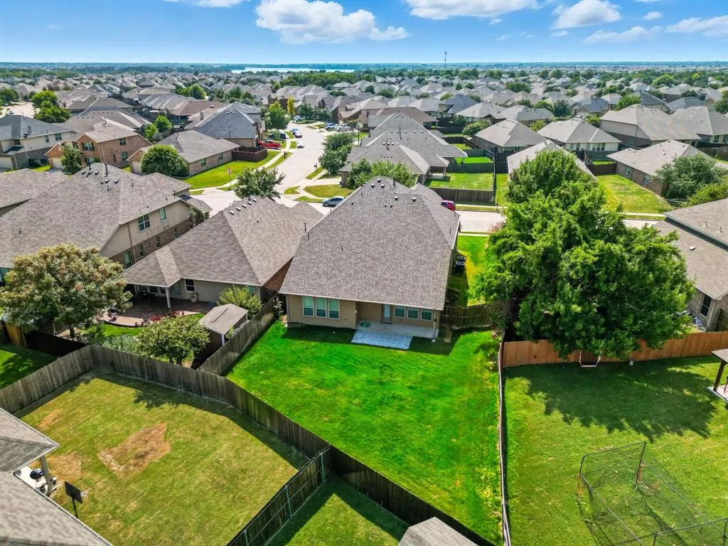 2509 Castle Creek Drive