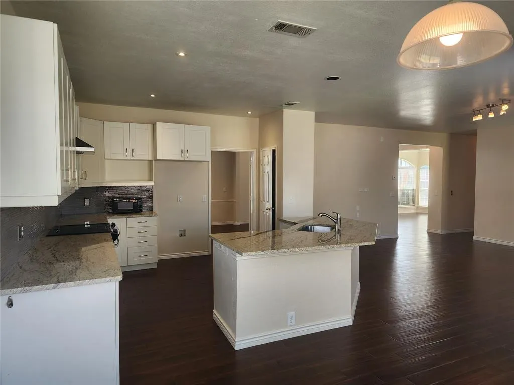 3445 Danbury Lane
