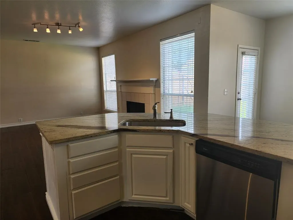 3445 Danbury Lane