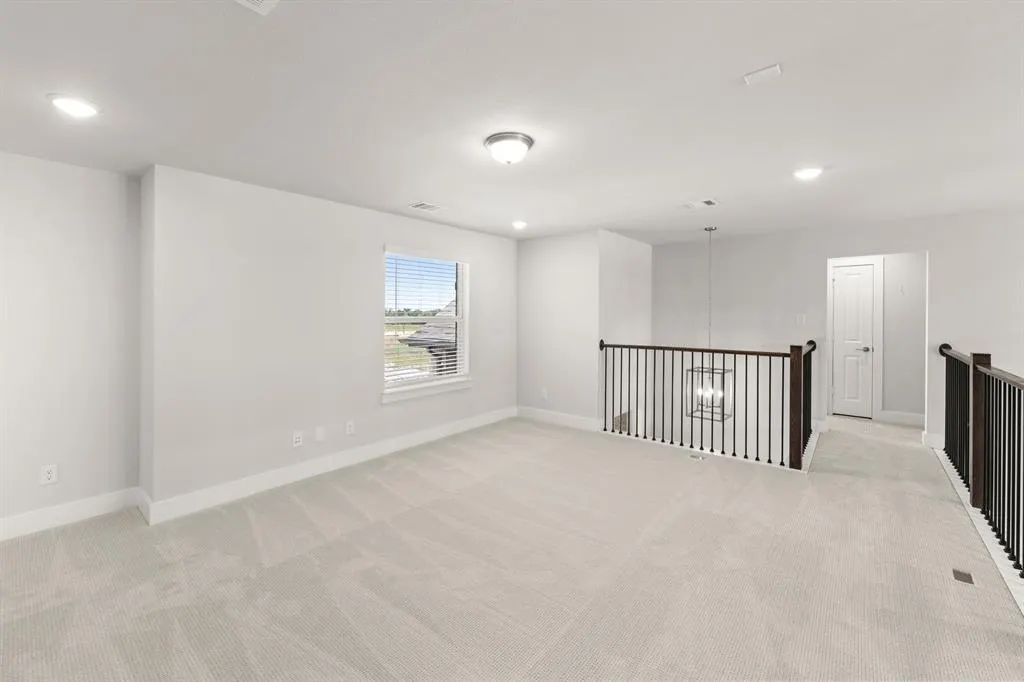 2507 Rolling Hills