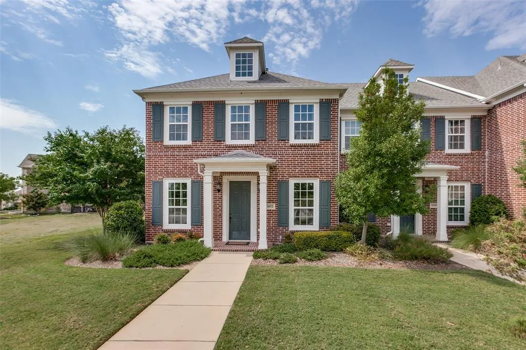 1052 Marian Drive