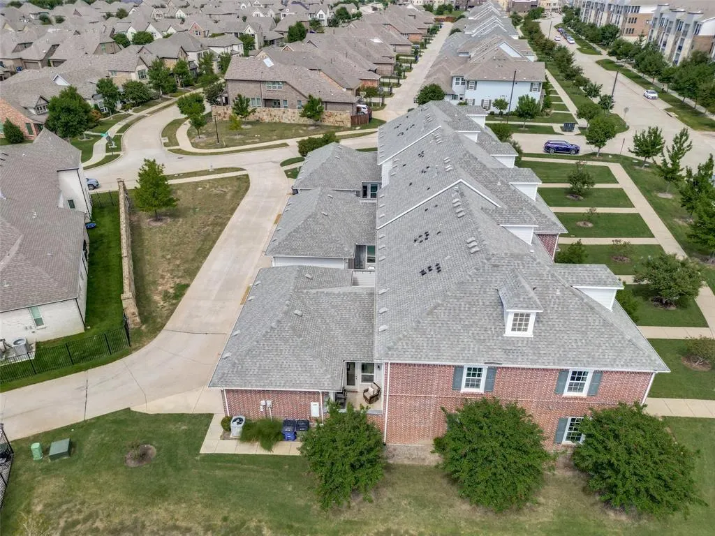 1052 Marian Drive