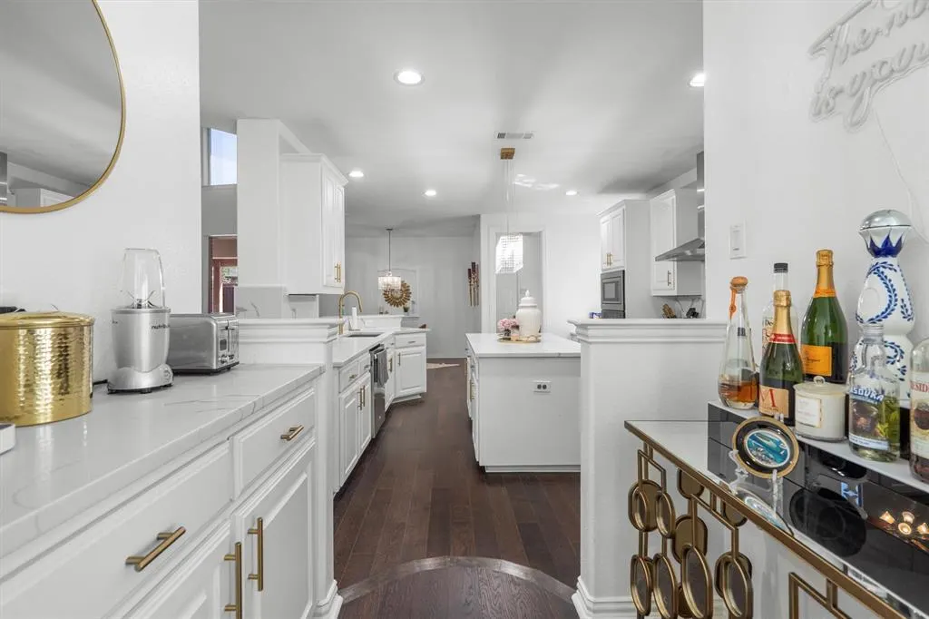 6616 Shadow Rock Drive