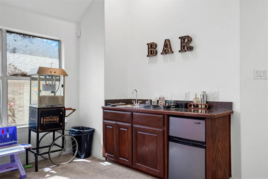 6616 Shadow Rock Drive