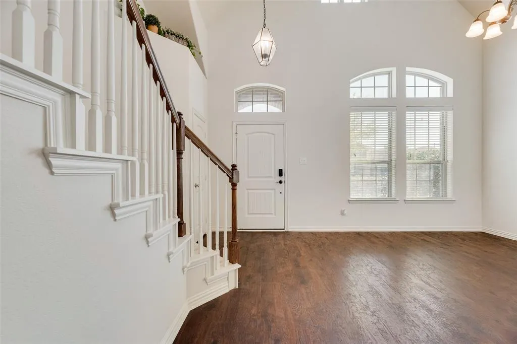 5212 Fringetree Drive