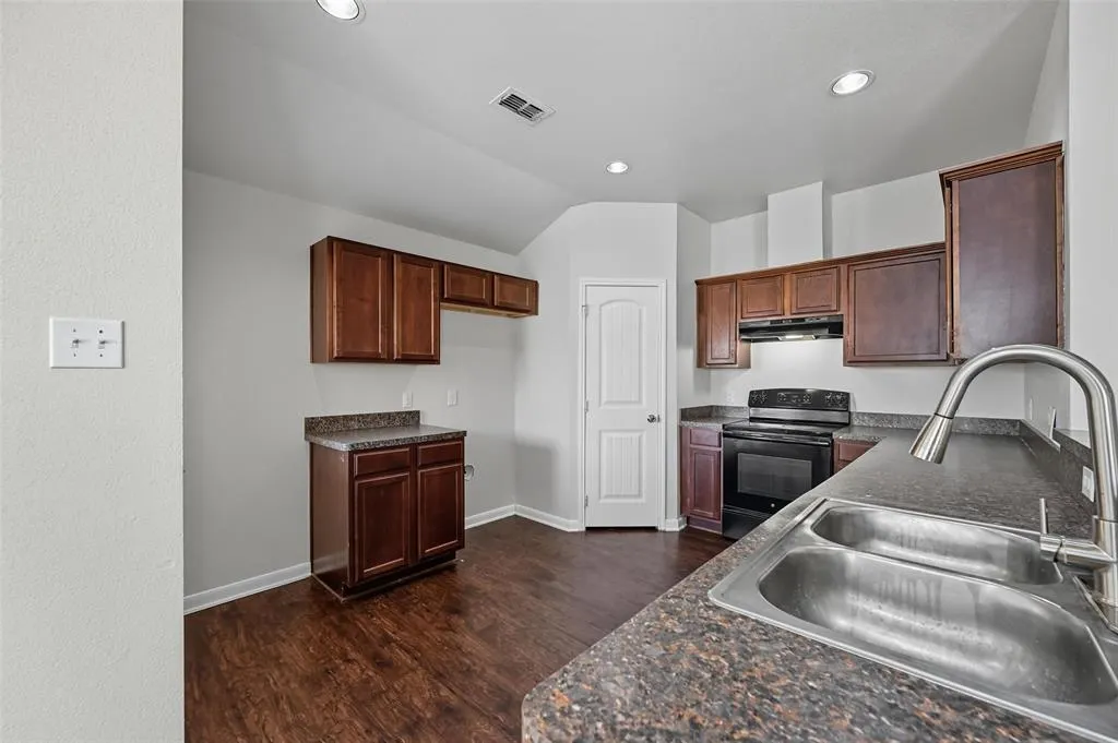 2859 Saint David Drive