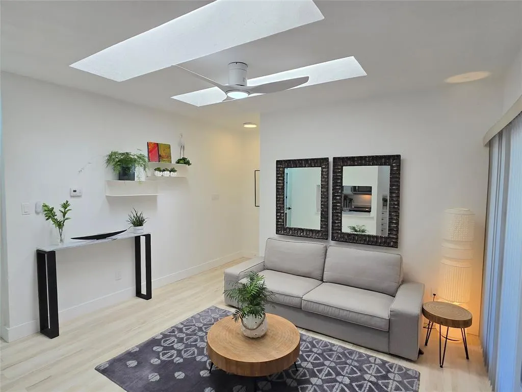 7126 Holly Hill Drive, #311
