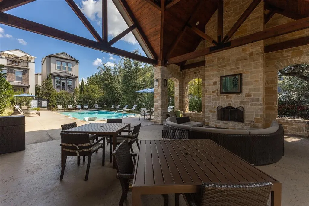 5184 Brickellia Drive
