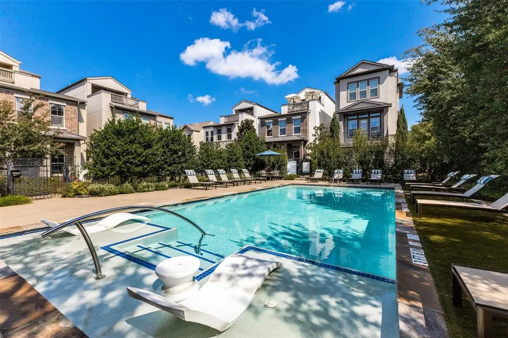 5184 Brickellia Drive