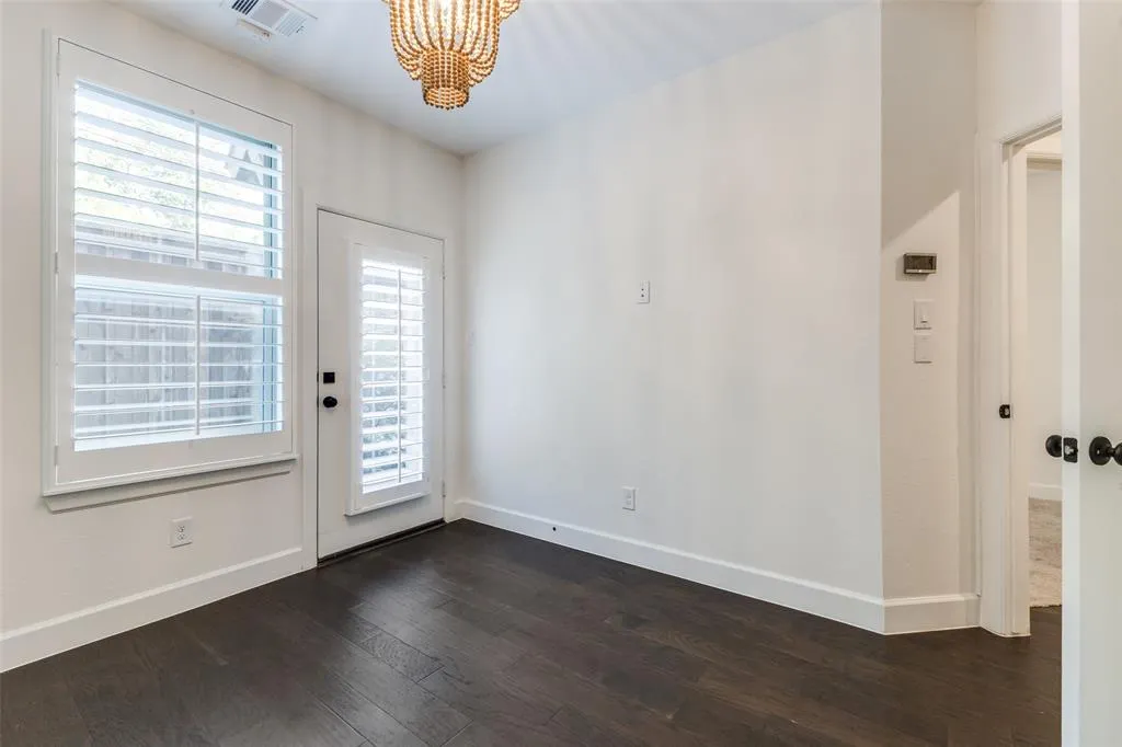 5184 Brickellia Drive