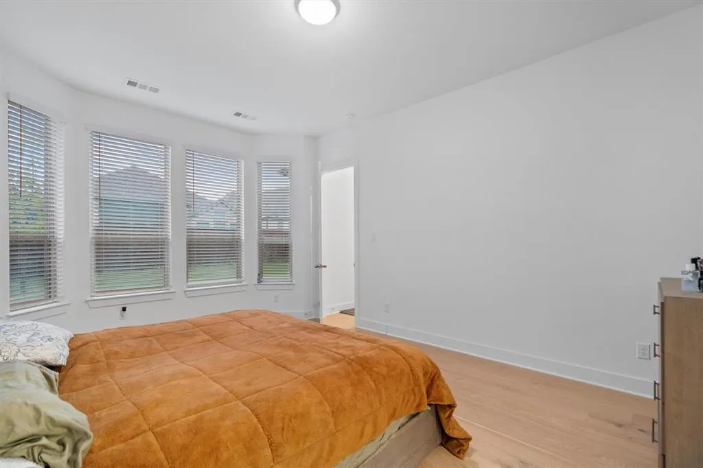 3101 Peartree Lane