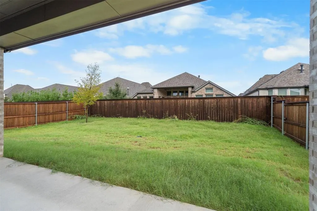 3101 Peartree Lane