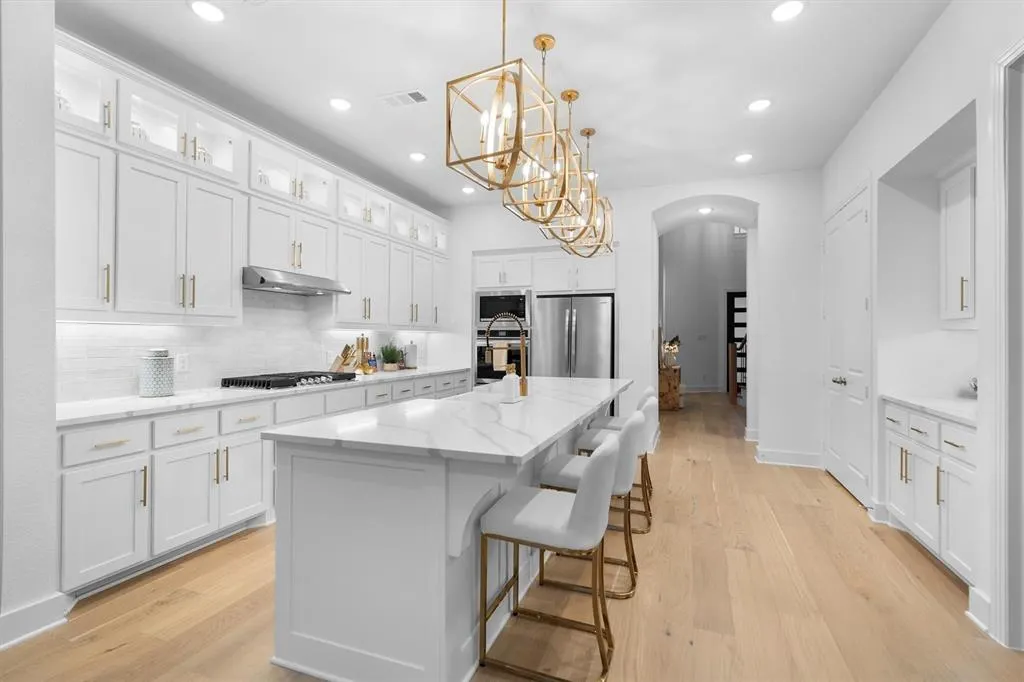 3101 Peartree Lane